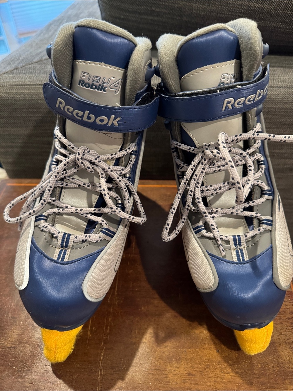 Reebok Figu4 RobikNavy and Gray Inline Skates